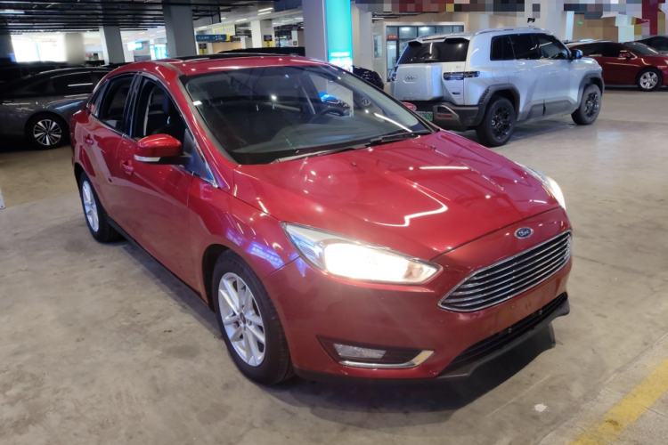 Used Ford Focus 2015 Sedan EcoBoost 125 Automatic Supreme Style Edition

