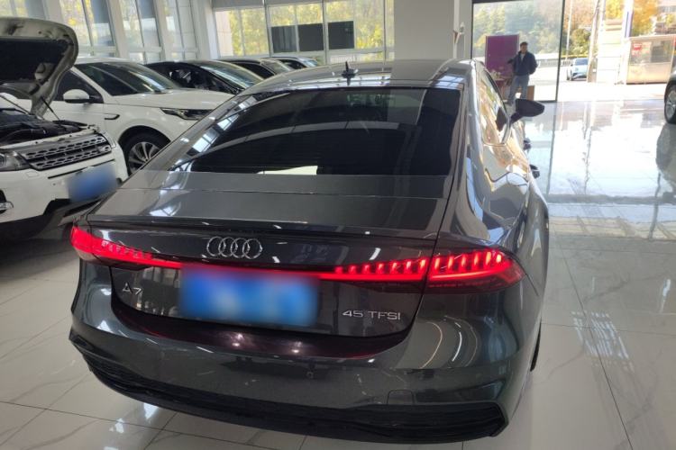Used Audi A7 2023 45 TFSI Prestige Edition
