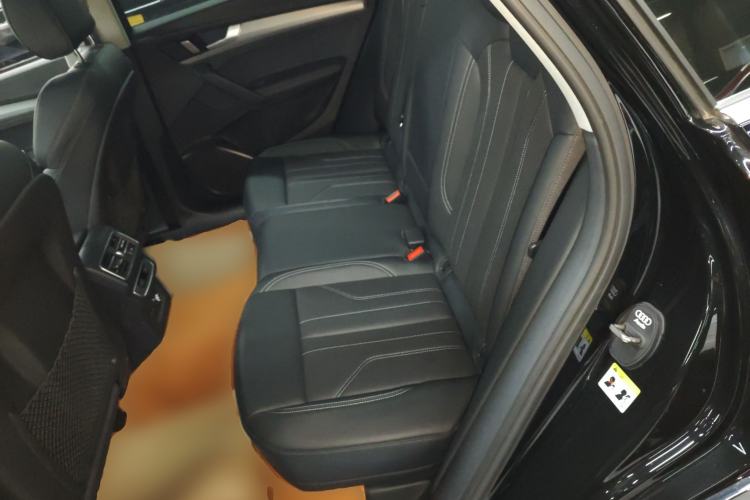 Used Audi Q5L 2024 40 TFSI Fashion Dynamic Model
