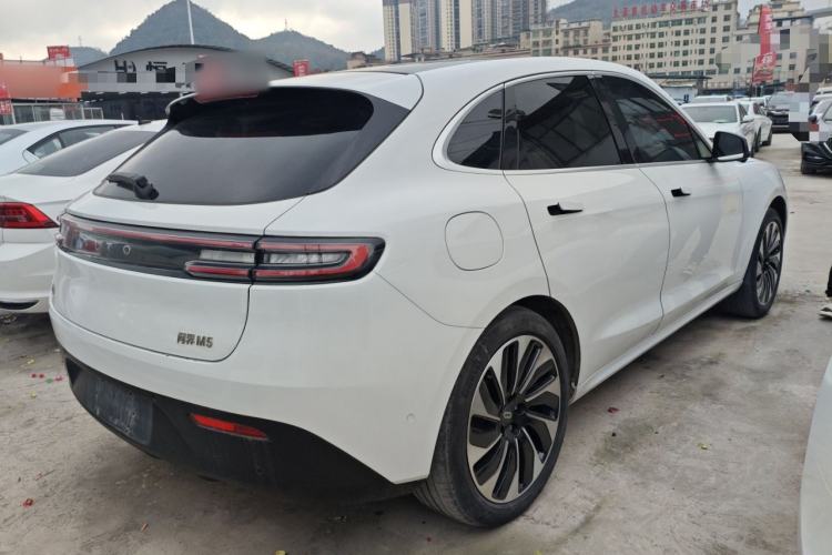 Used Hima AITO M5 2022 Extended-Range Four-Wheel Drive Flagship Edition
