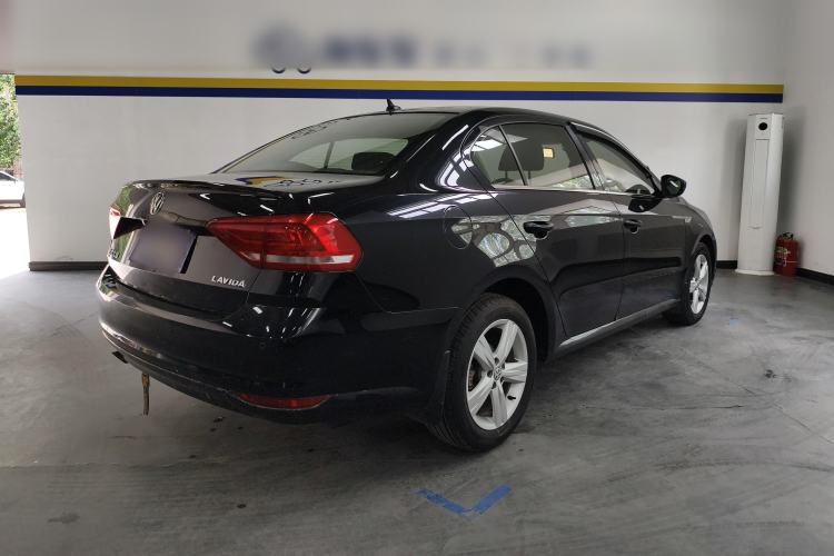 Used Volkswagen Lavida 2018 Classic 1.5L Automatic Fashion Edition China VI Standard
