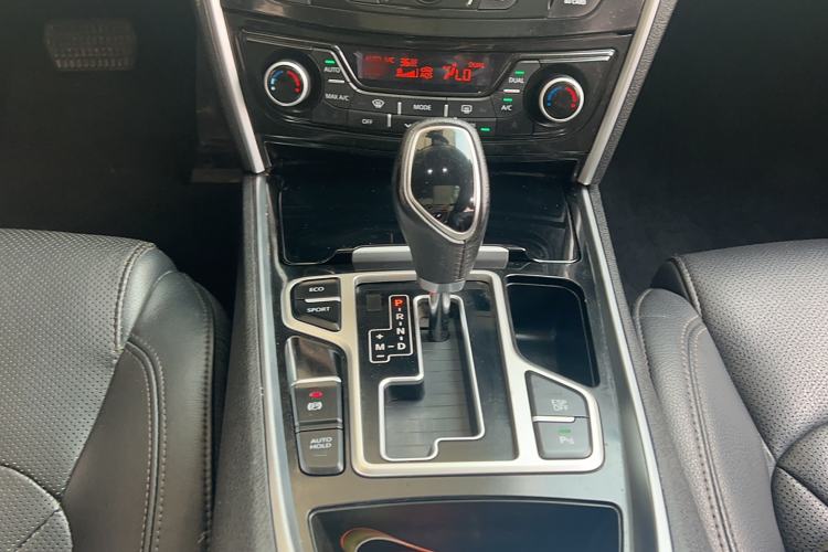 Used Geely Auto Emgrand GT 2015 2.4L Comfort Model
