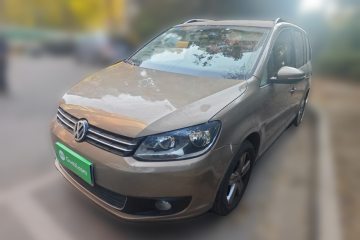 Used Volkswagen Touran 2015 1.4T DSG Comfort Edition 5 Seats