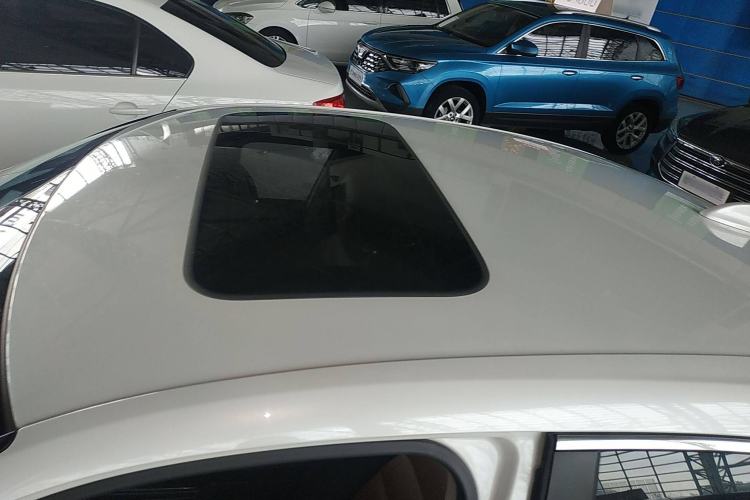 Used Honda Integra 2023 HATCHBACK 240TURBO CVT Trendsetting Edition
