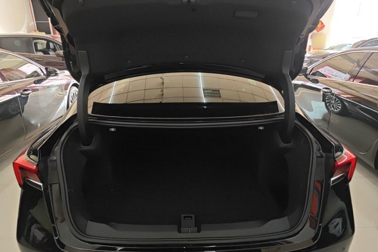 Used Buick LaCrosse 2023 28T Prestige Edition
