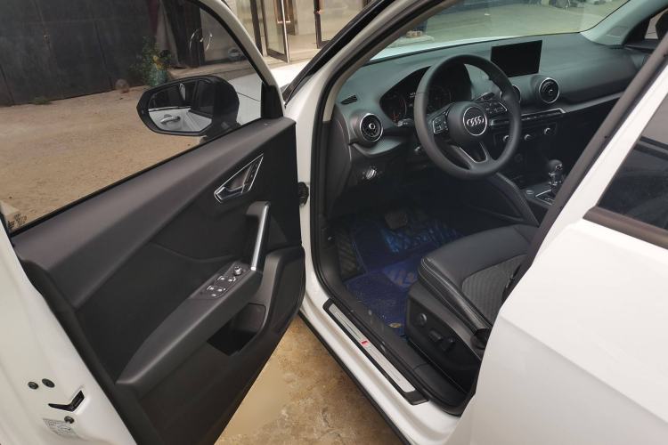 Used Audi Q2L 2020 35 TFSI Fashion Dynamic Model