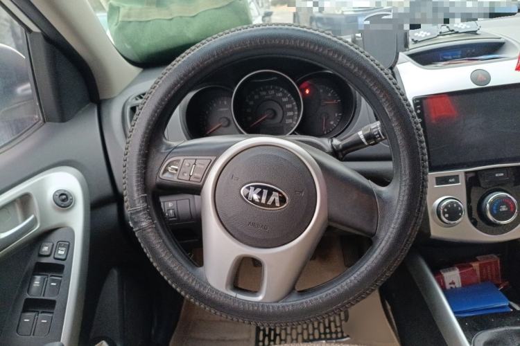 Used Kia Forte 2014 1.6L MT GL