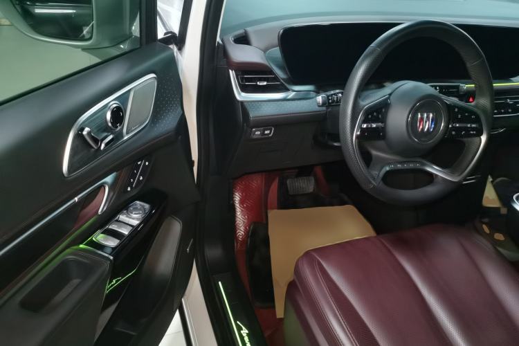 Used Buick Century 2023 2.0T Six-Seater Yinshi Edition
