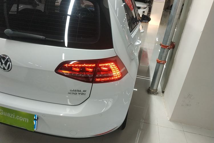 Used Volkswagen Golf 2017 230TSI Automatic Luxury Million-Vehicle Commemorative Edition