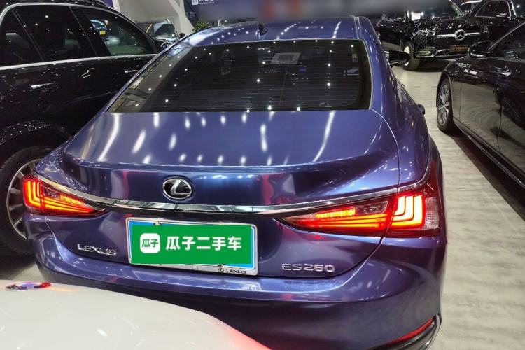 Used Lexus ES 2021 260 Excellence Edition