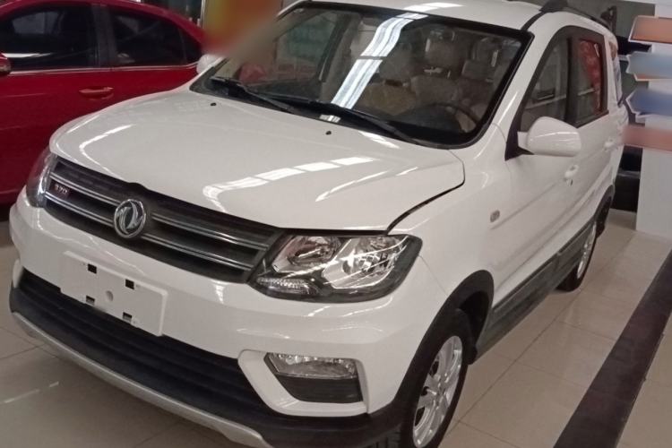 Used Dongfeng Fengon 370 2016 1.5L Manual Standard Edition SFG15-05 7 Seats