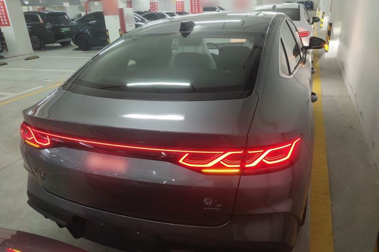 Used BYD Qin L 2025 DM-i Smart Drive 120KM Leading Model
