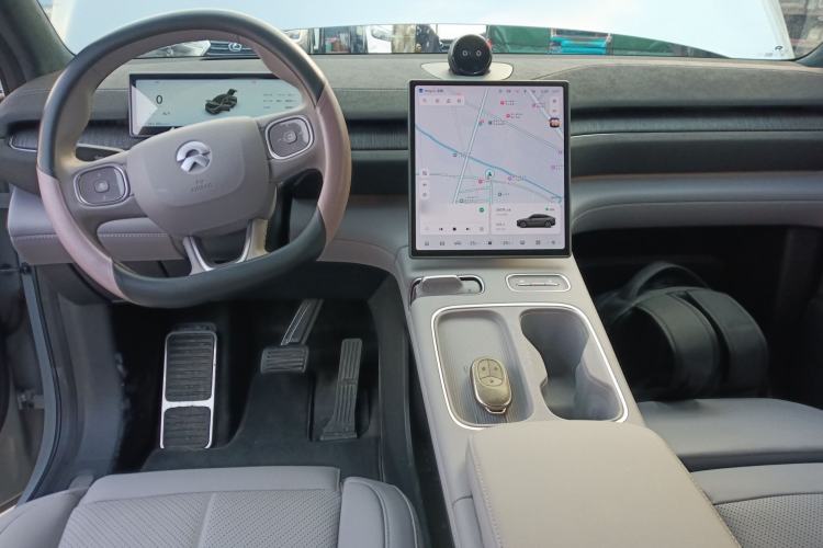 Used Nio EC6 2024 75 kWh
