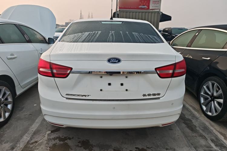 Used Ford Escort 2017 Happiness Edition 1.5L Automatic Fashion Version
