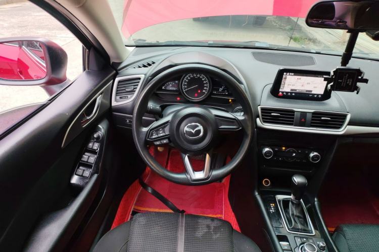 Used Mazda Mazda 3 Axela 2017 Sedan 1.5L Automatic Luxury Model Emission Standard China V
