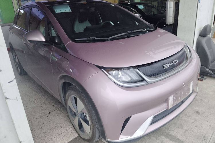 Used BYD Dolphin 2023 420 km Fashion Edition

