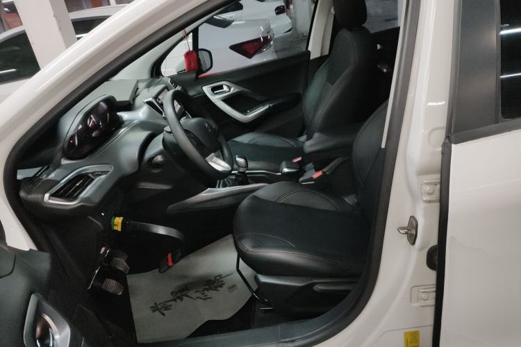 Used Peugeot 2008 2014 1.6L Manual Fashion Edition