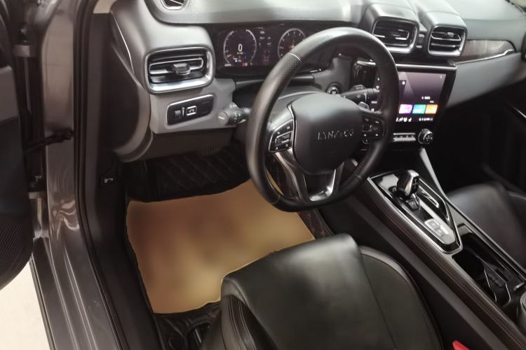 Used Lynk & Co 02 2018 1.5T DCT Two-Wheel Drive Pro Version China V Emission Standard