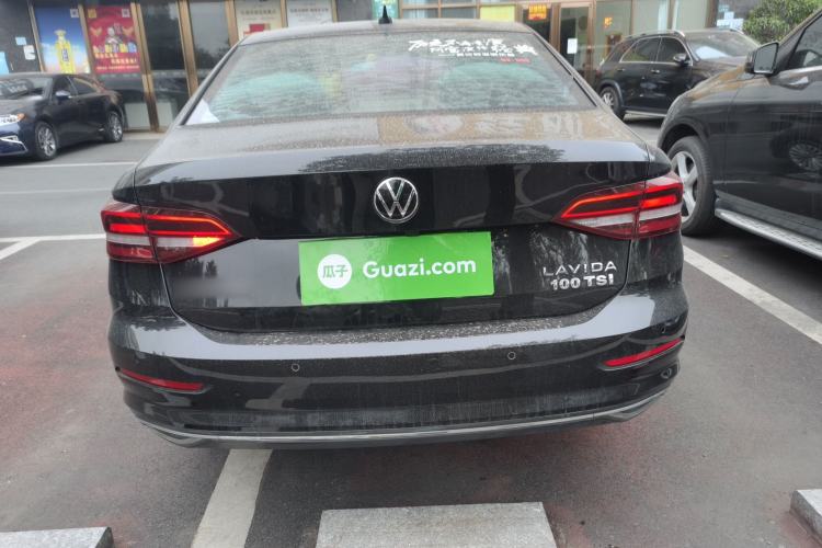 Used Volkswagen Lavida 2021 1.5L Automatic Comfort Edition