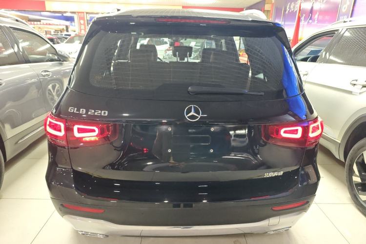 Used Mercedes-Benz GLB 2023 GLB 220 Fashion Model
