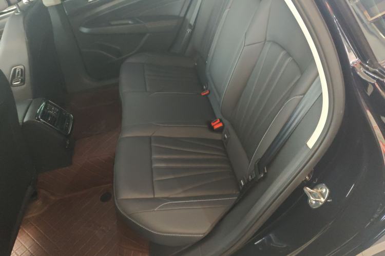 Used Volkswagen Passat 2025 Outstanding Model 330TSI Elite Edition
