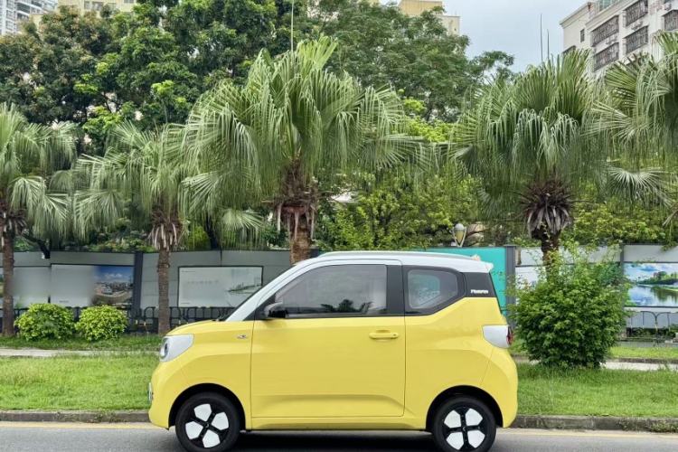 Used Wuling Hongguang MINIEV 2024 3rd Generation 215km Advanced Version