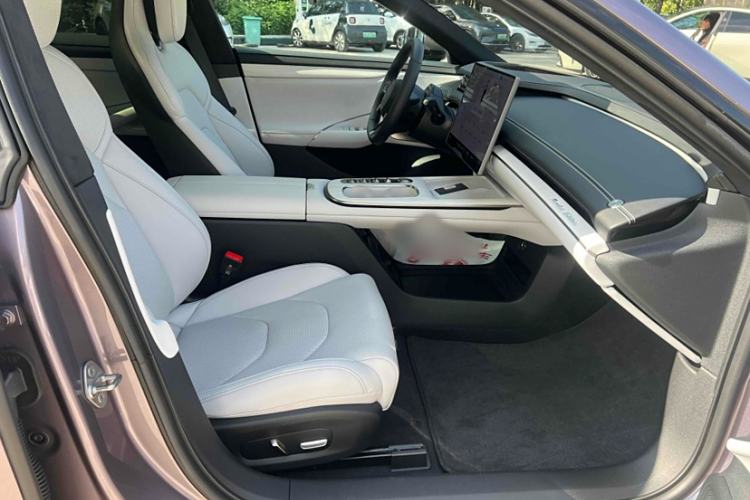 Used  SU7 2024 Four-Wheel-Drive Max Founder's Edition