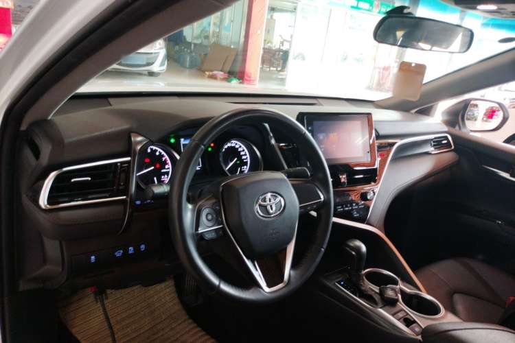 Used Toyota Camry 2023 2.0GVP Premier Edition