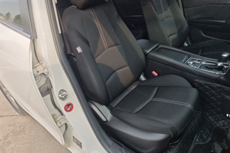 Used Mazda Mazda 3 Axela 2017 Sedan 1.5L Automatic Luxury Model Emission Standard China V
