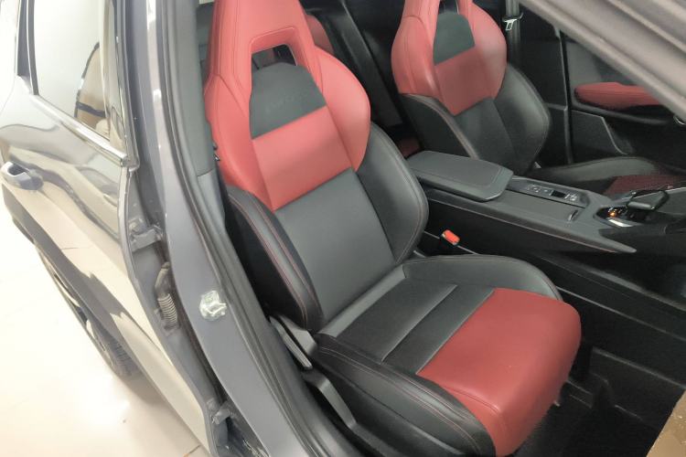 Used Lynk & Co 06 2020 1.5T JinPro model
