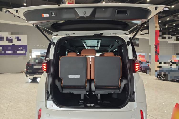 Used Toyota Alphard 2024 Dual-Engine 2.5L Prestige Edition
