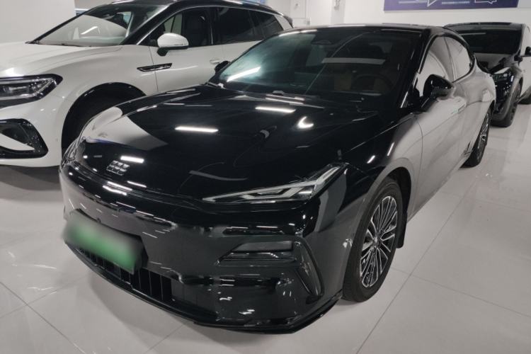 Used Geely Galaxy Galaxy 8 2025 130km EM-i Deluxe Edition