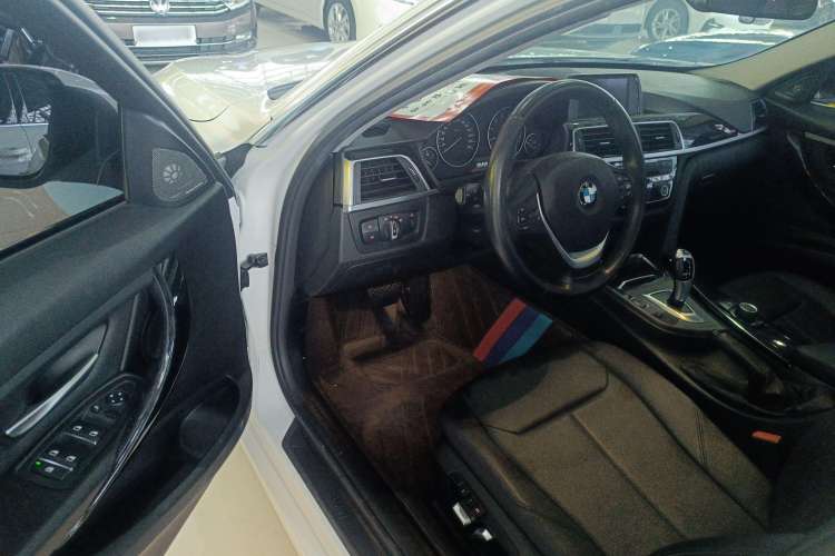 Used BMW 3 Series 2017 320Li Fashion Model
