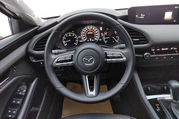 Used Mazda Mazda 3 Axela 2023 2.0L Automatic ZhiZhen Edition
