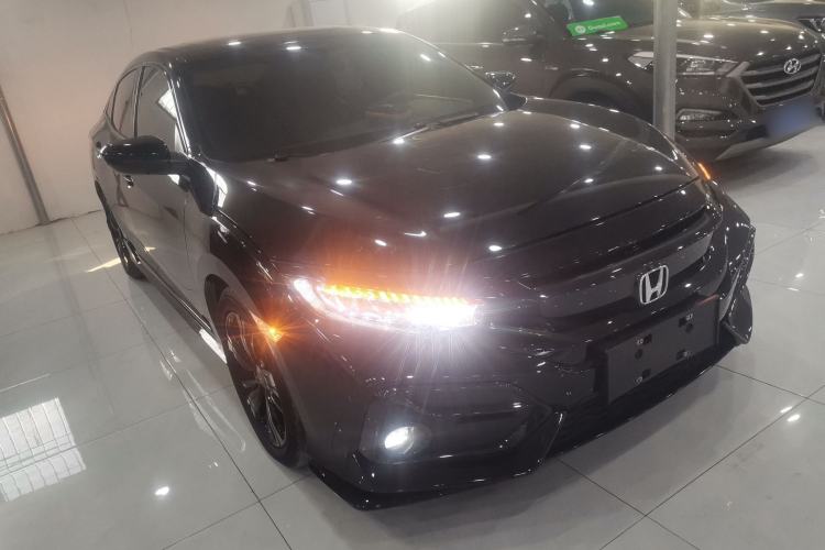 Used Honda Civic 2021 HATCHBACK 220TURBO CVT Trendy Cool Edition