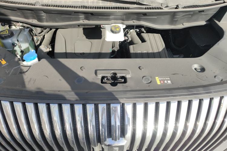 Used Wey Gaoshan 2025 Four-Wheel Drive Alpine 8