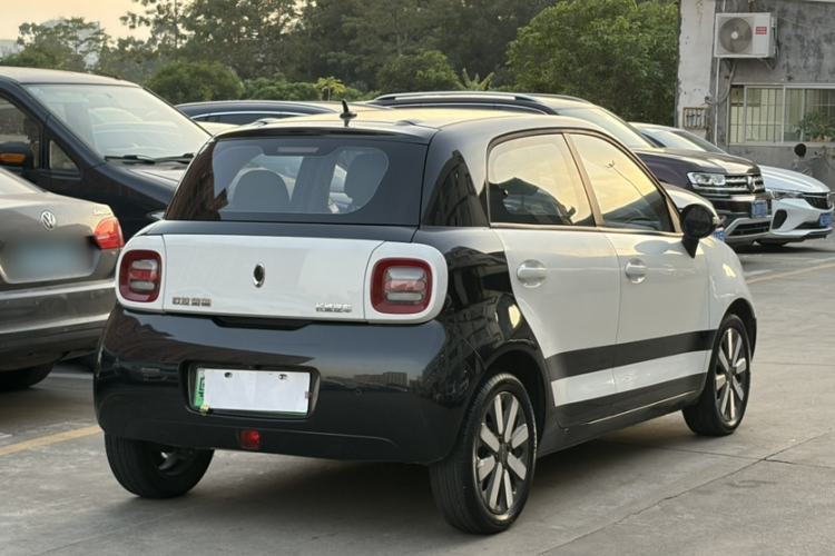 Used ORA Black Cat 2021 351 km Standard Version
