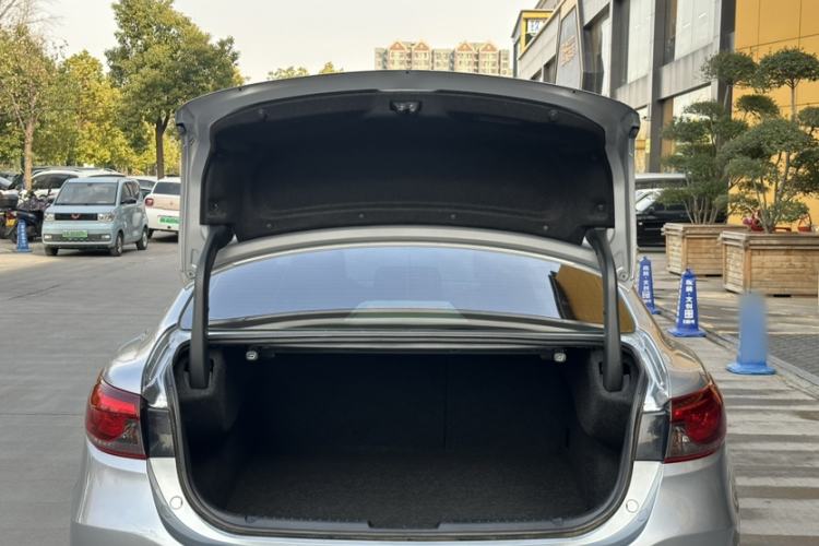 Used Mazda Atenza 2018 2.5L Blue Sky Prestige Edition China V Standard
