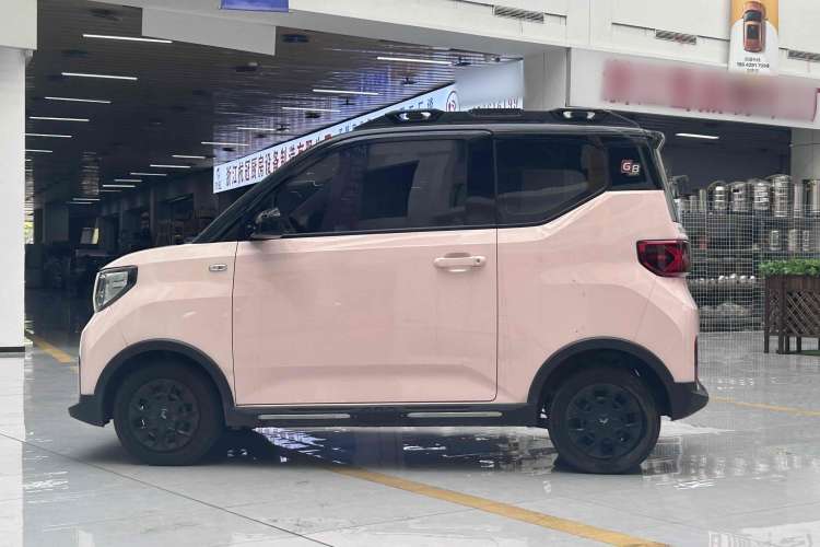 Used Wuling Hongguang MINIEV 2022 GAMEBOY 300km Enthusiast Model with Lithium Iron Phosphate
