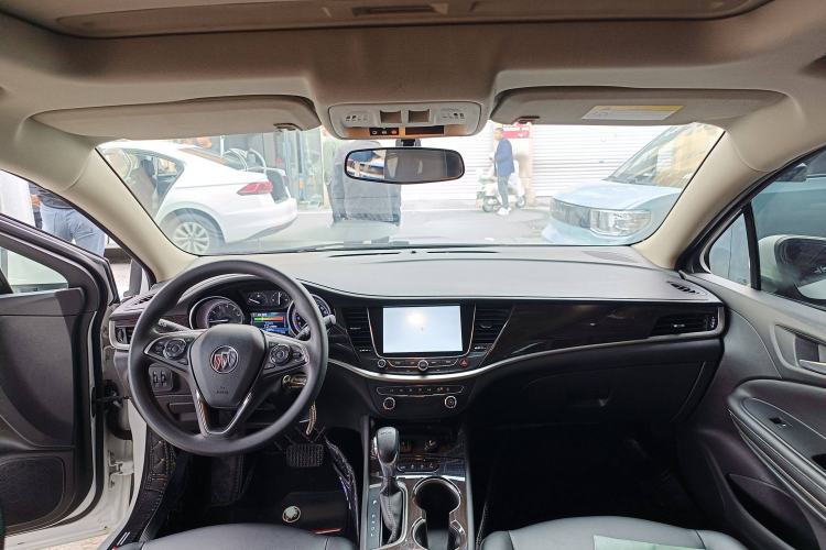 Used Buick Verano 2018 Sedan 20T Dual-Clutch Leading Model