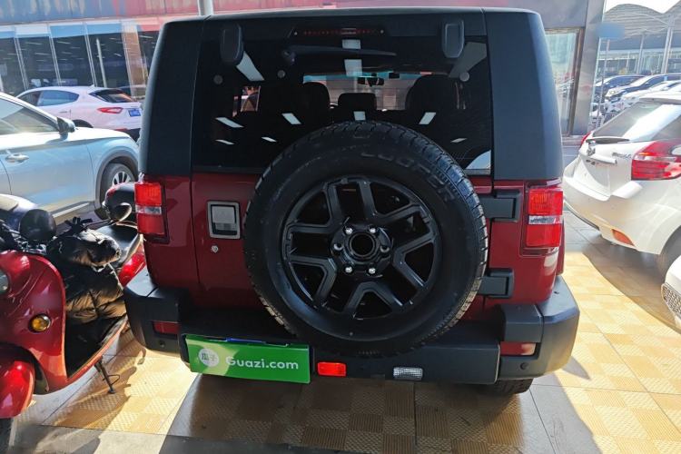 Used  BJ40 2017 40L 2.3T Automatic All-Wheel Drive Ring of the Tower Champion Edition
