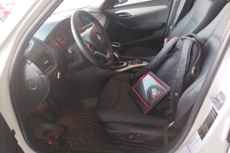 Used BMW X1 2014 sDrive18i Leading Model
