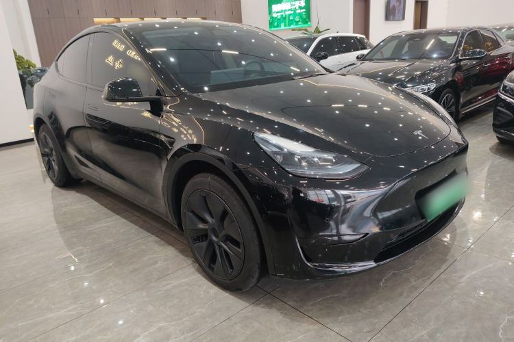 Used Tesla Model Y 2023 Rear-Wheel-Drive Version
