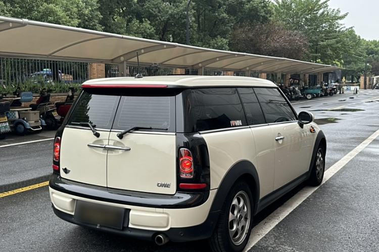 Used  Clubman 2011 1.6L ONE
