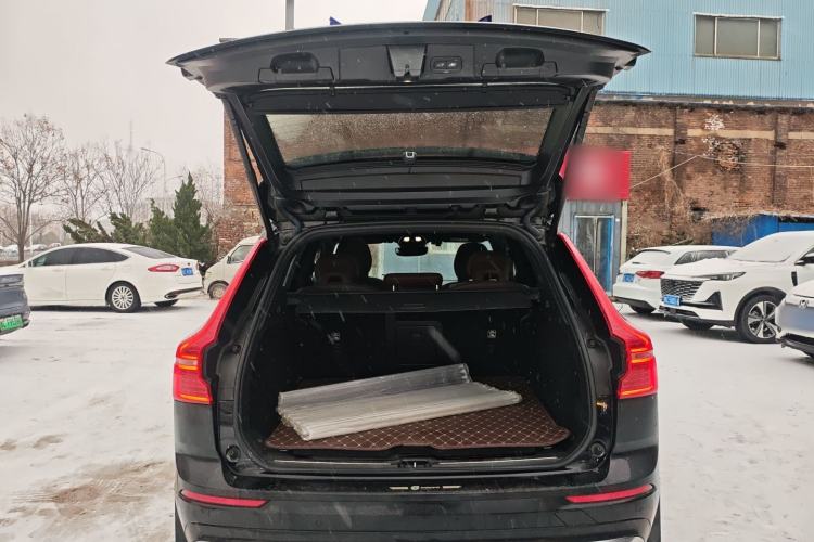 Used Volvo XC60 2022 B5 4x4 Smart Luxury Edition
