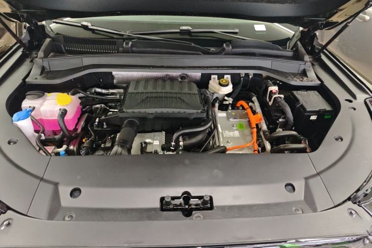 Used Chery Fengyun T9 2025 120 Long-Range Luxury Version 5-Seater with Ternary Lithium Battery
