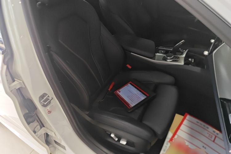 Used BMW 5 Series 2018 525i M Sport Package
