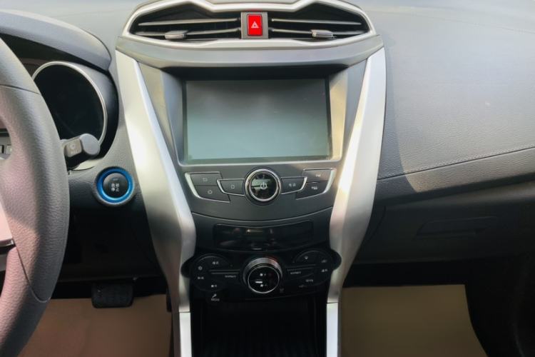 Used BYD Yuan New Energy 2019 EV360 Smart Connect Elite Model
