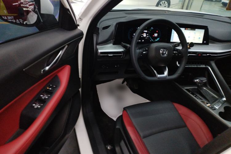 Used Changan CS35PLUS 2021 Blue Whale NE 1.4T DCT Luxury Model
