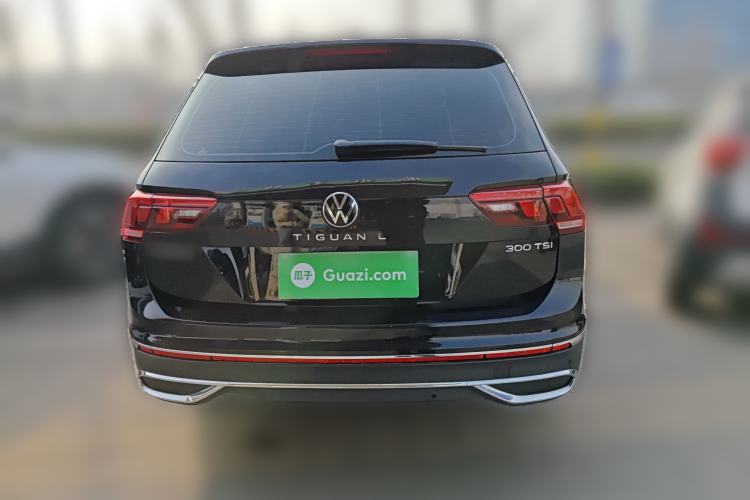 Used Volkswagen Tiguan L 2023 300TSI Automatic Two-Wheel Drive Smart Edition
